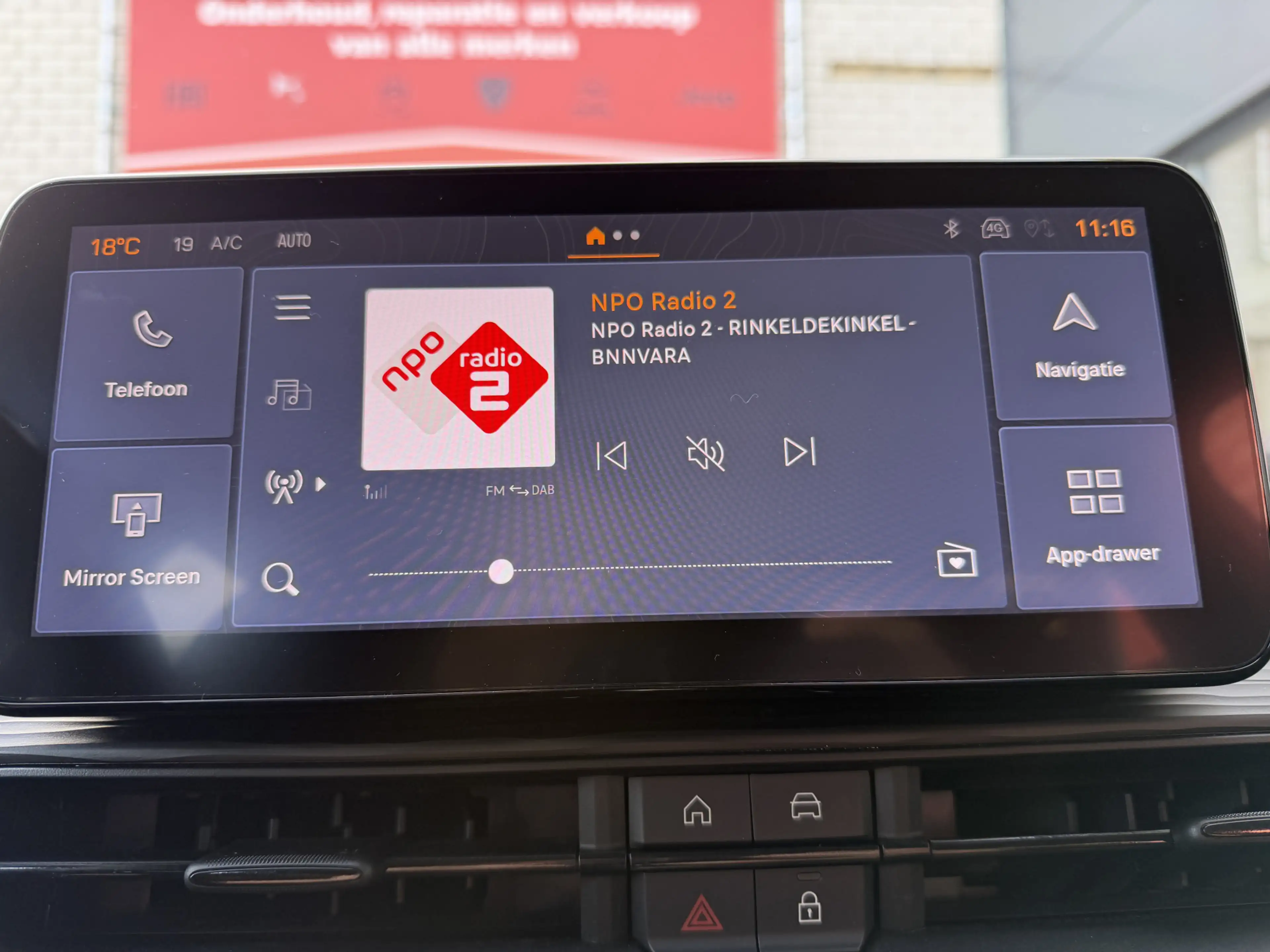 Jeep Avenger 100pk Altitude (Camera - Keyless Entry - Adaptieve — photo 24