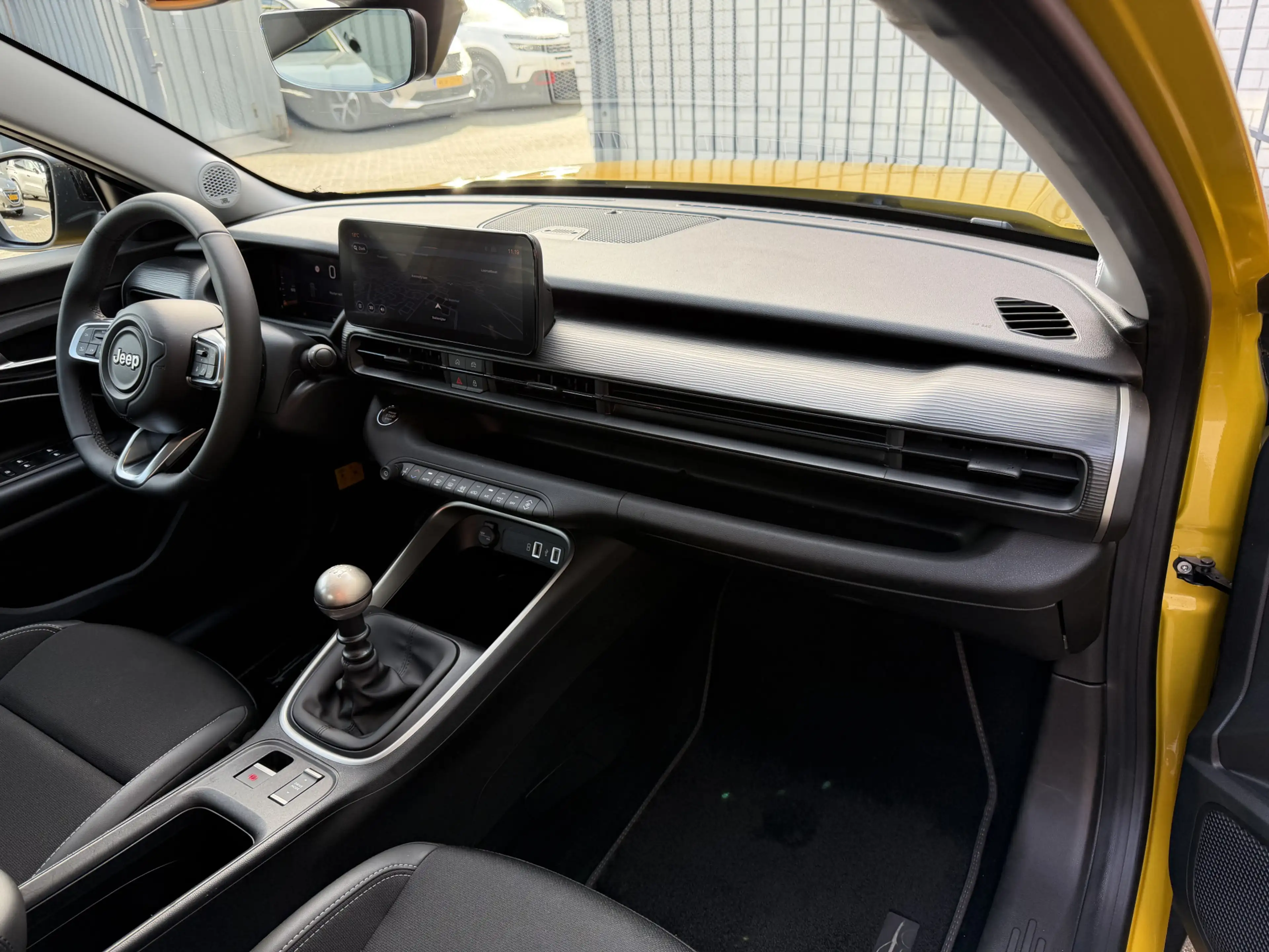 Jeep Avenger 100pk Altitude (Camera - Keyless Entry - Adaptieve — photo 32