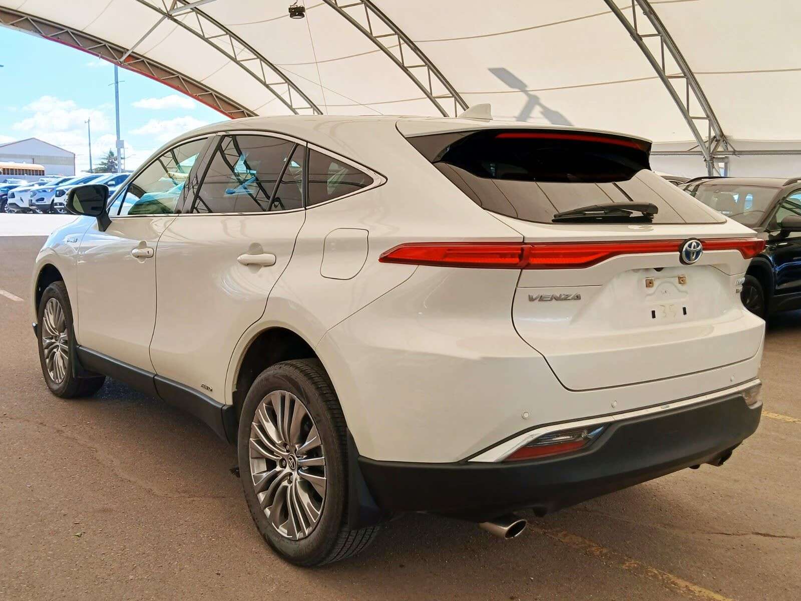 2021 Toyota Venza Limited - Driver's Seat Memory | Heated Steering W — снимка 1