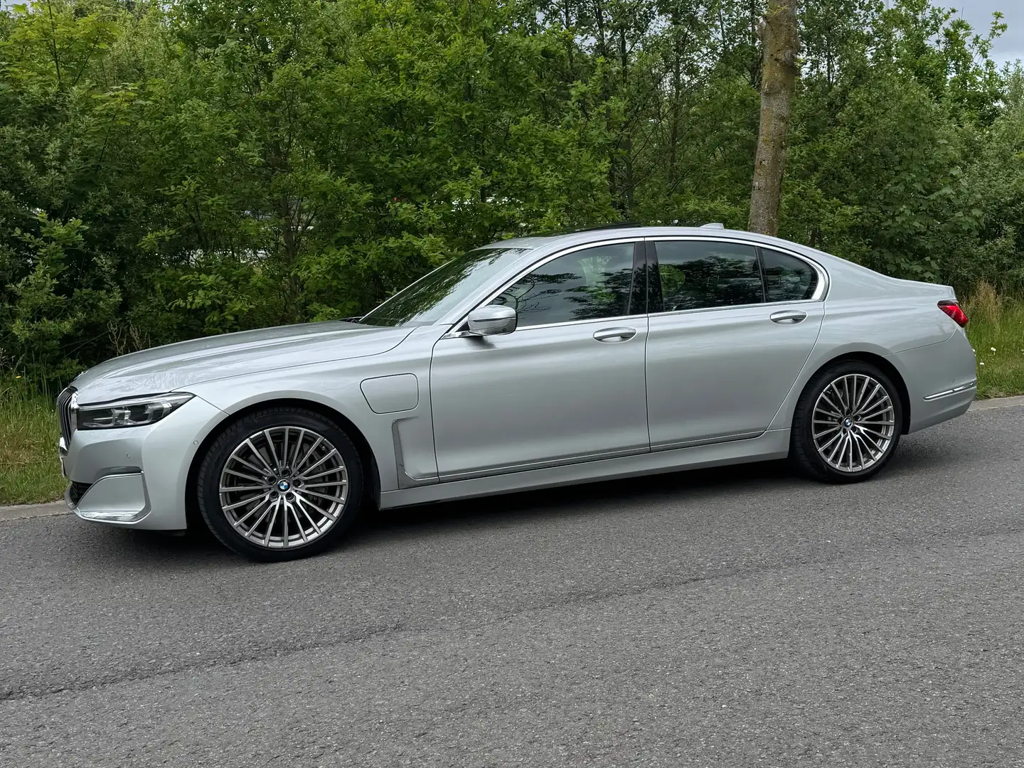BMW 745 745e Argent - 2