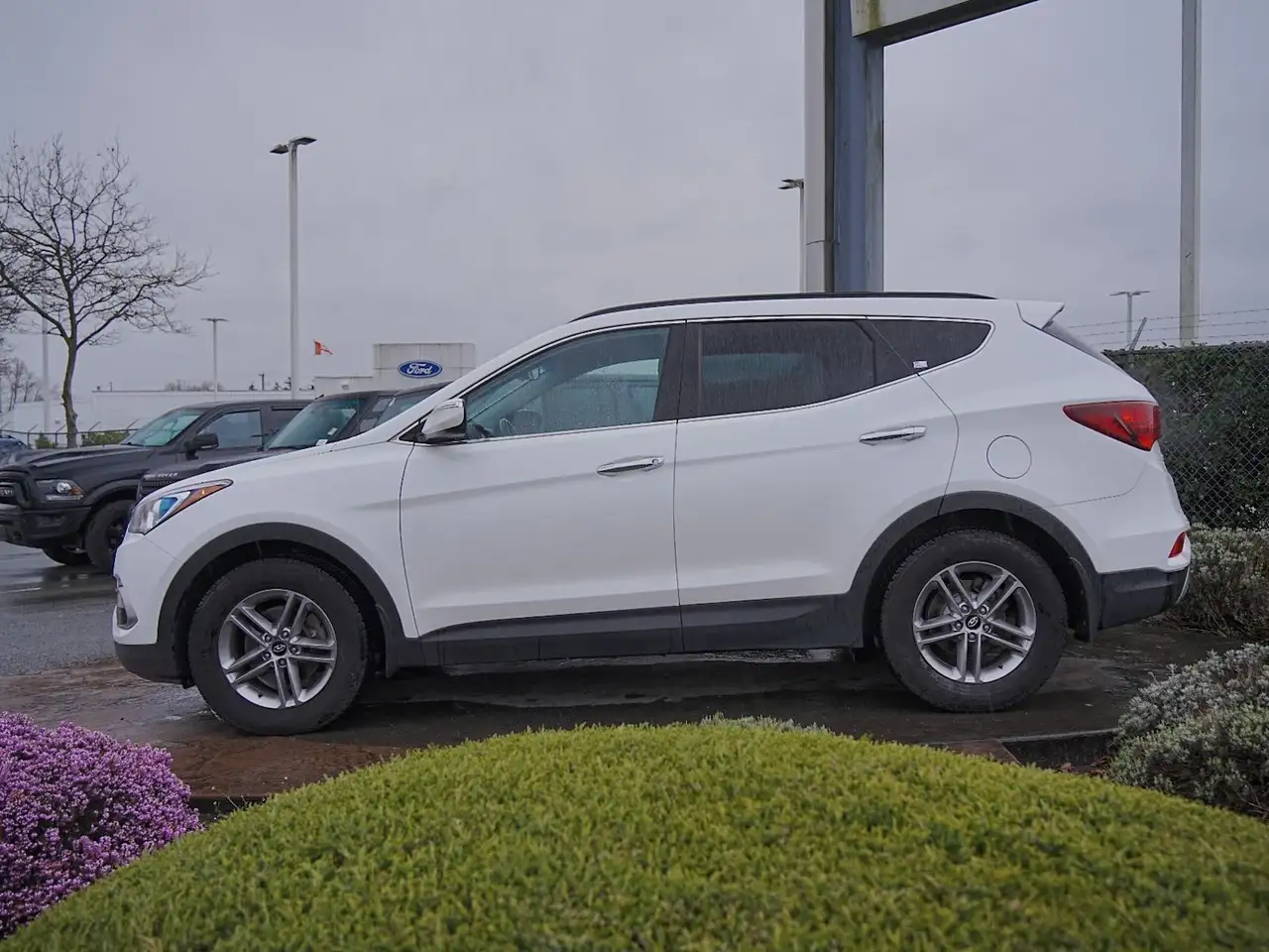 Hyundai SANTA FE снимка Hyundai SANTA FE