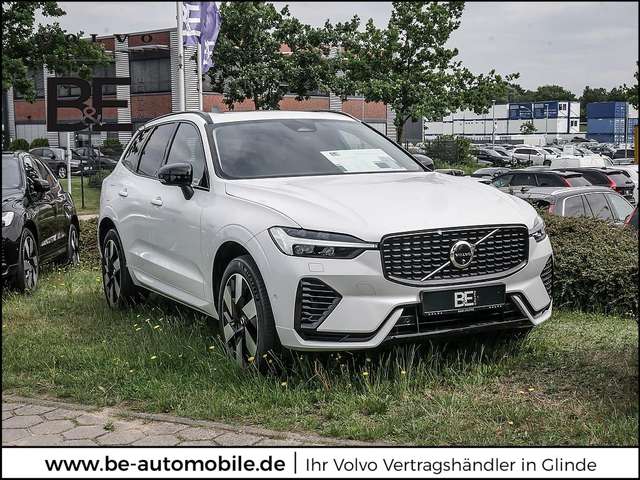 Imagine Volvo XC60 T8 Ultra Dark Recharge Plug-In Hybrid AWD