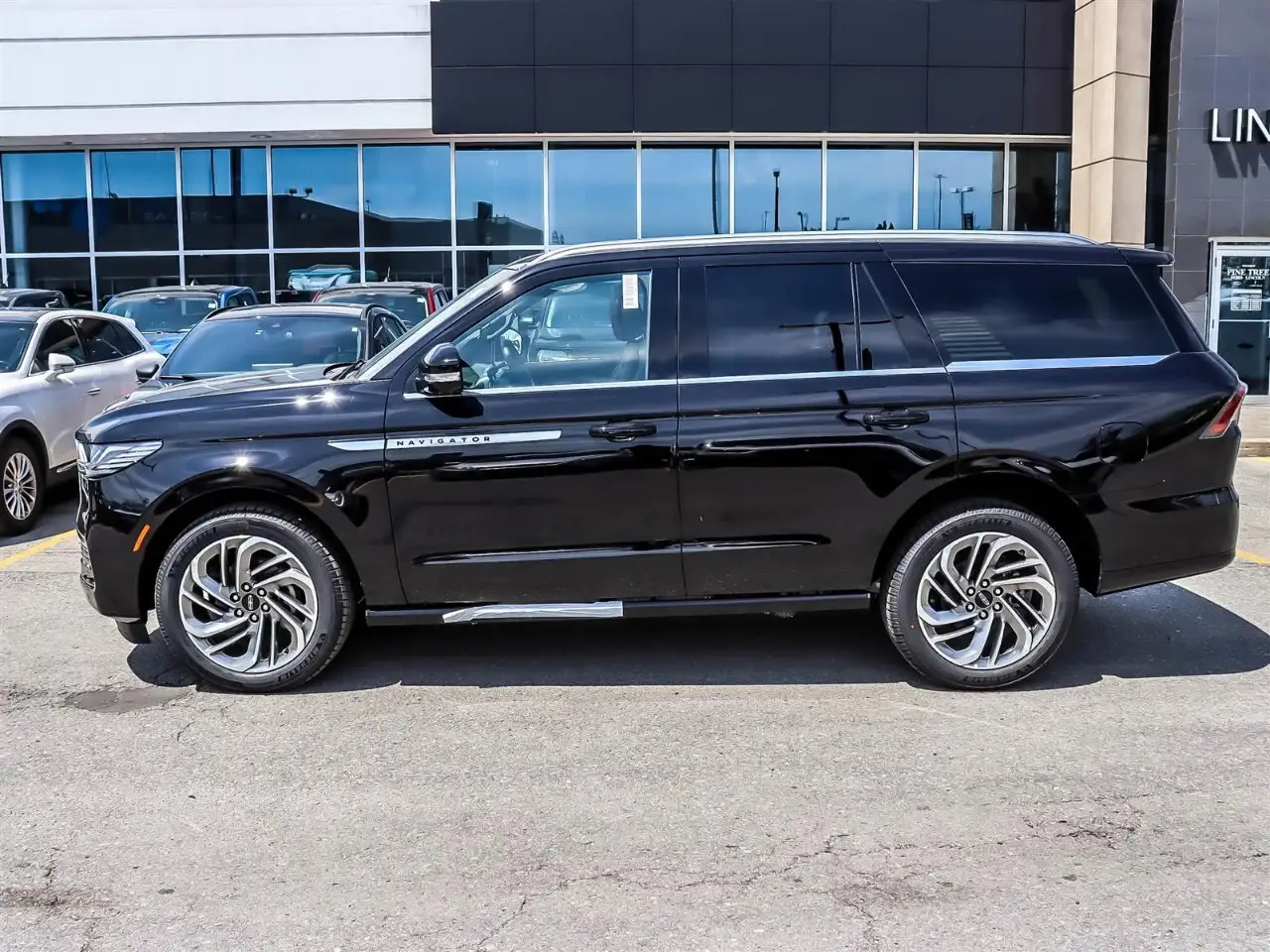 Lincoln Navigator снимка Lincoln Navigator