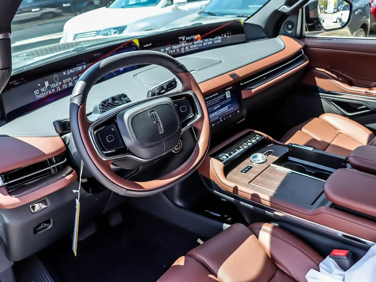 Lincoln Navigator снимка Lincoln Navigator
