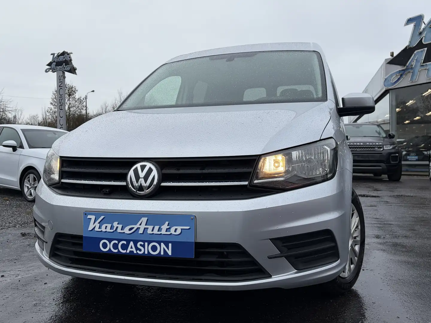 VOLKSWAGEN Caddy