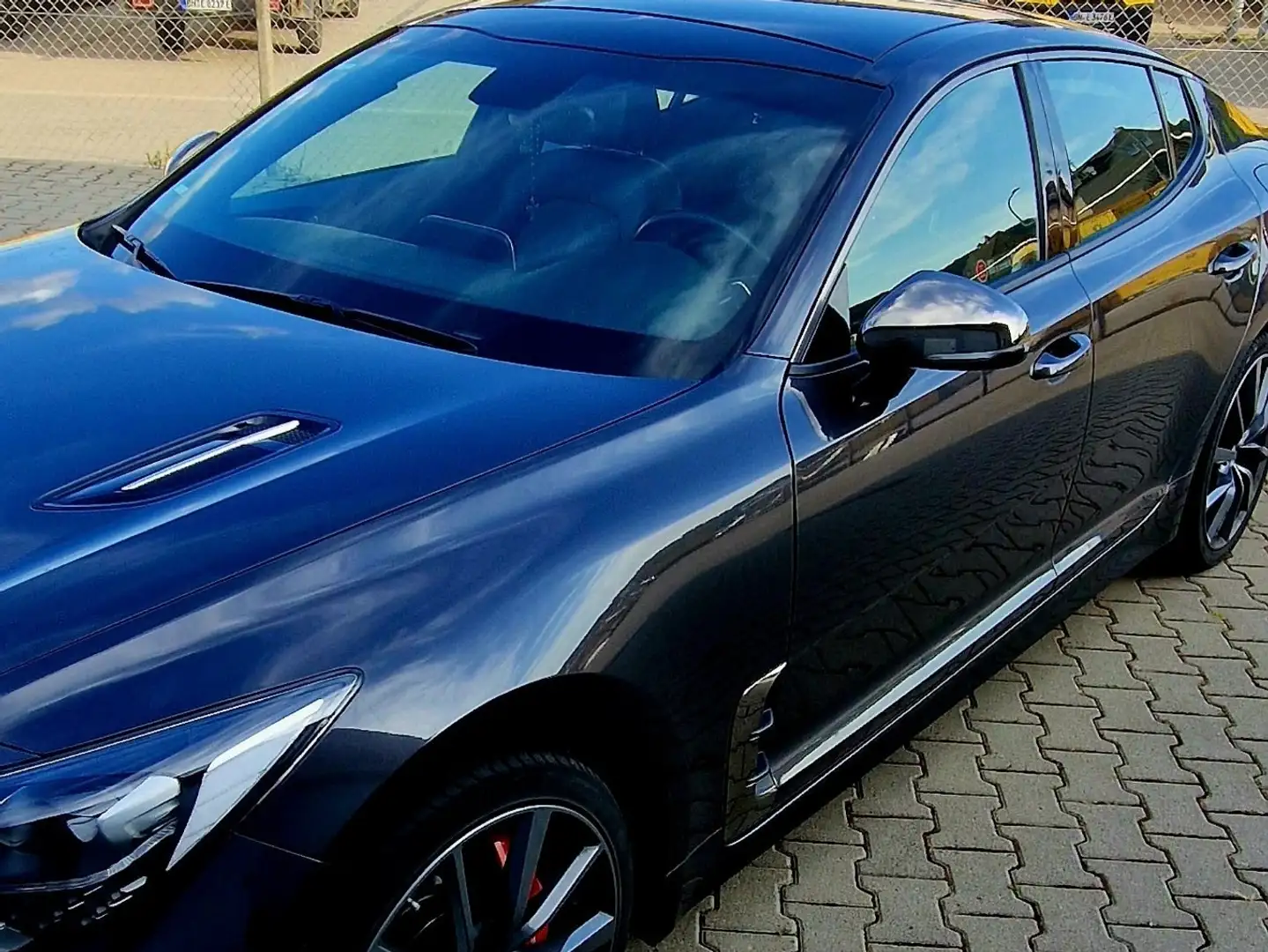 Kia Stinger 3.3 T-GDI AWD GT - 1