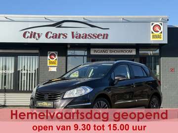 1.6 Exclusive 120 pk panoramadak navigatie camera