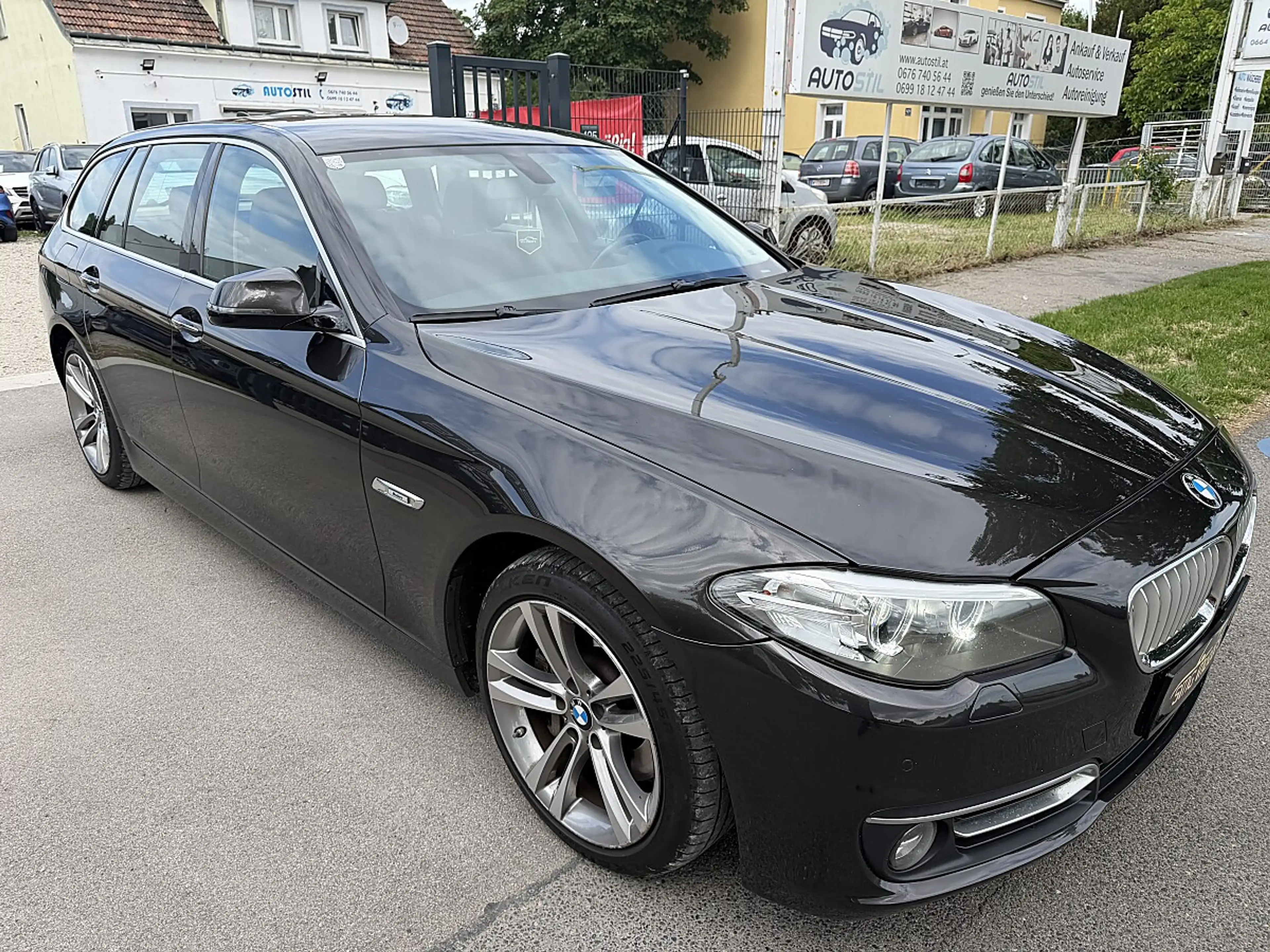BMW 525 d Touring    VIGNETTE,VOLLTANK UND ANMELDEGEBÜH... — photo 8