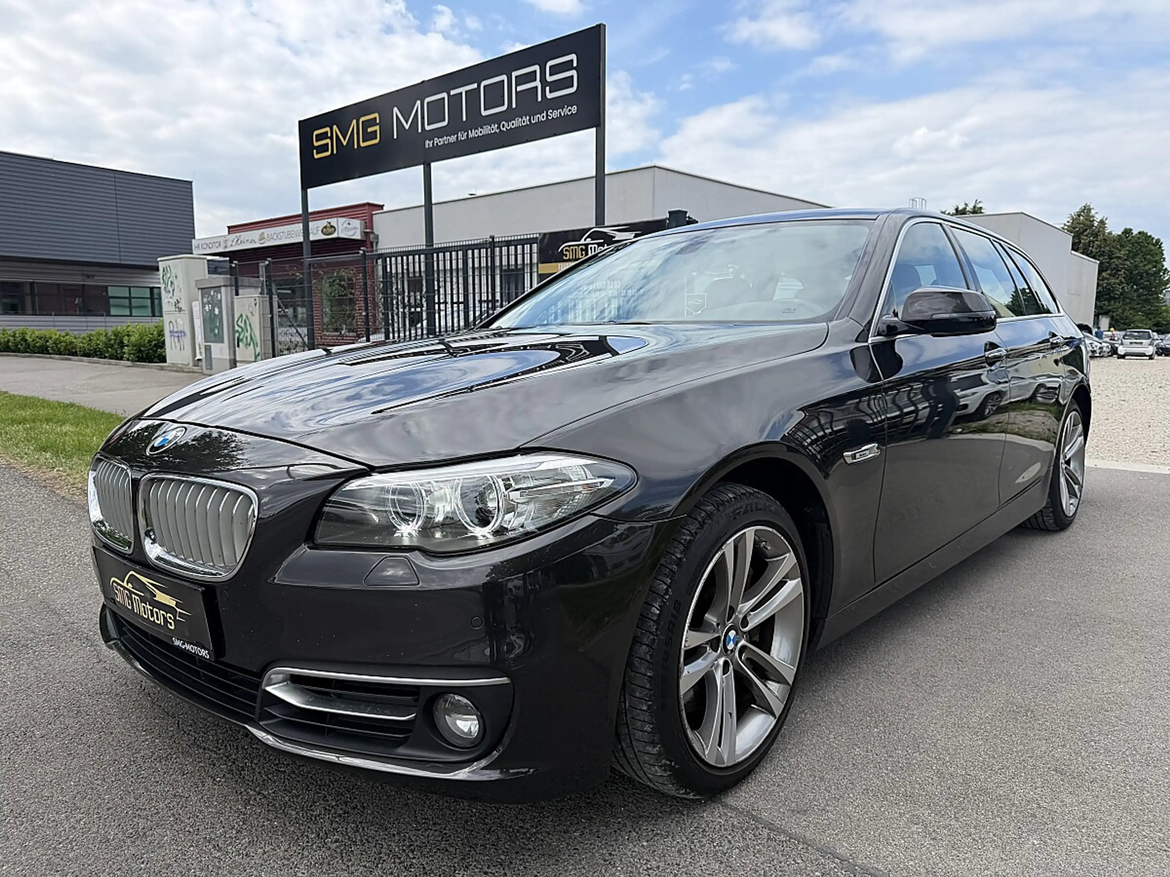 BMW 525 d Touring VIGNETTE,VOLLTANK UND ANMELDEGEBÜH...