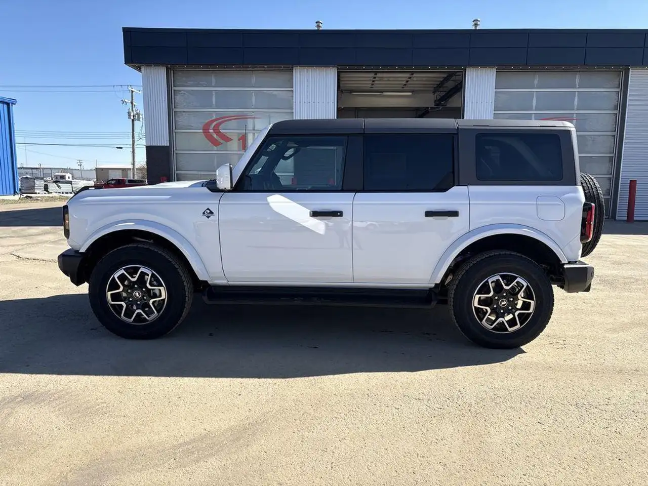 Ford Bronco снимка Ford Bronco