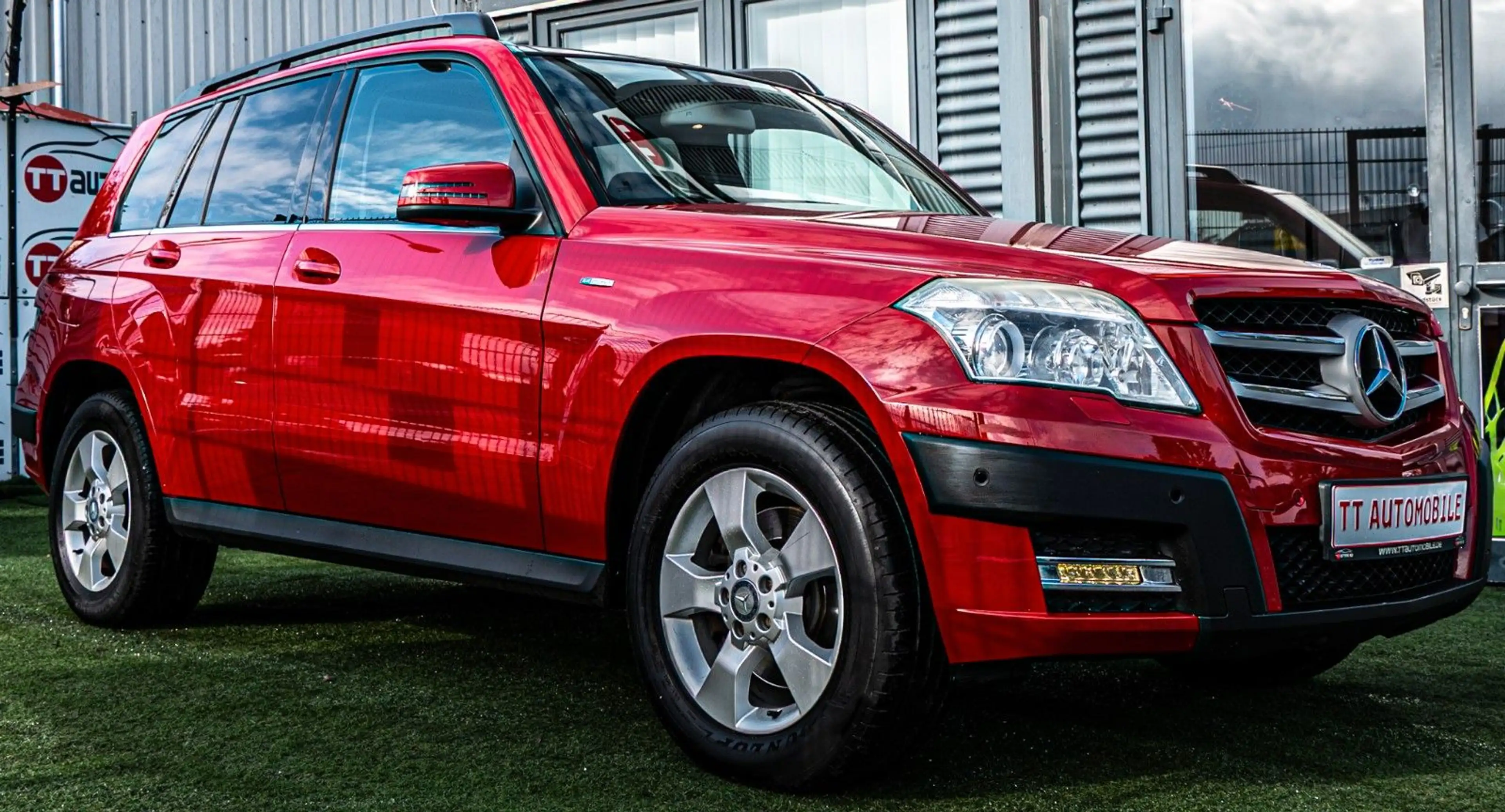 Mercedes-Benz GLK 220 CDI 4MATIC PANO|AHK|H/K|NAVI — photo 2