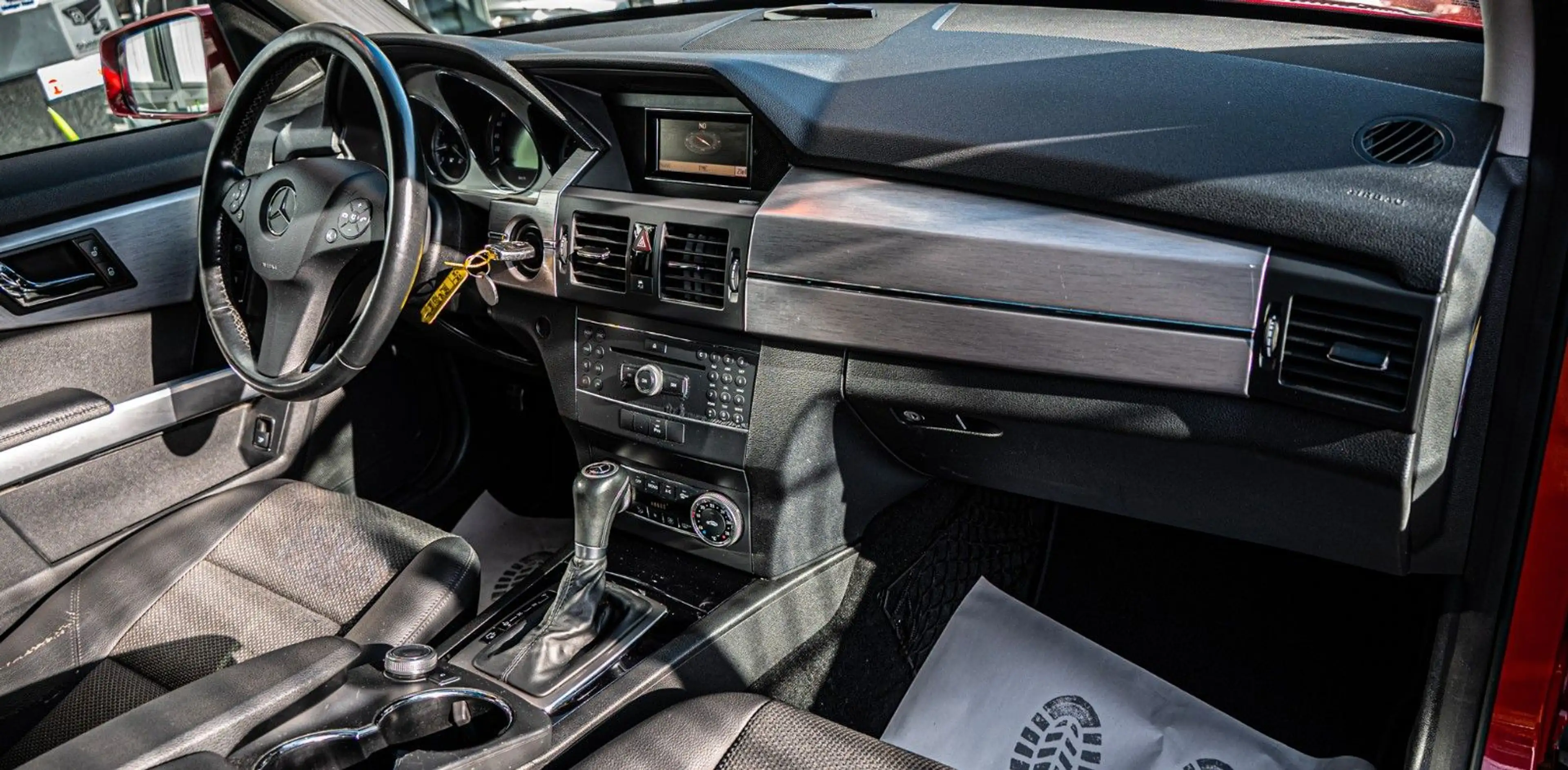 Mercedes-Benz GLK 220 CDI 4MATIC PANO|AHK|H/K|NAVI — photo 15