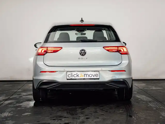 Volkswagen Golf view 5