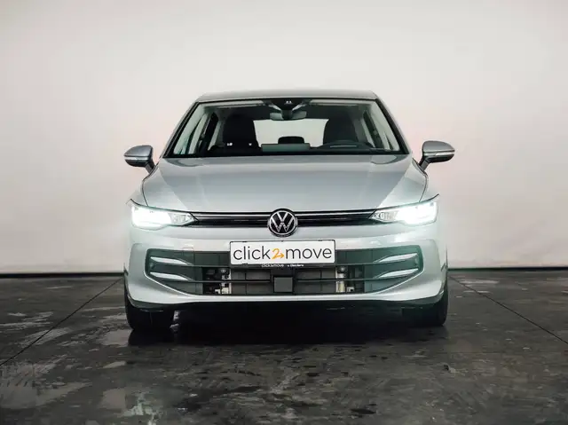 Volkswagen Golf view 4