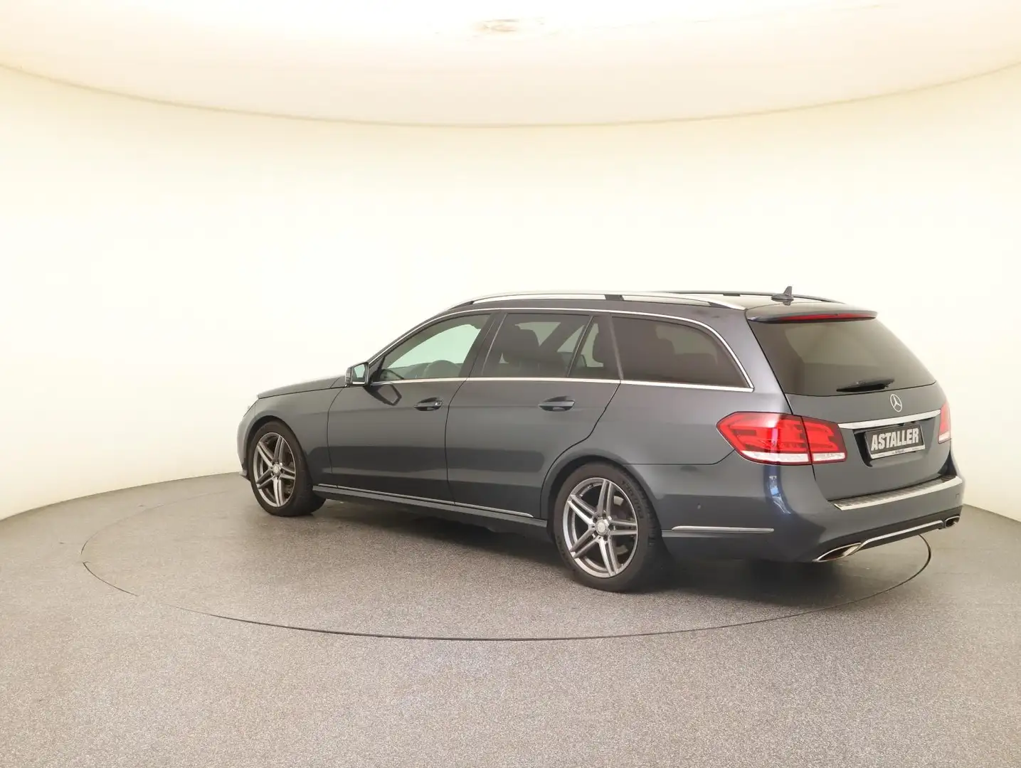 Mercedes-Benz E 350 T 4M BT Avantgarde Sportp.+SHD+Airma+Distr Szary - 2