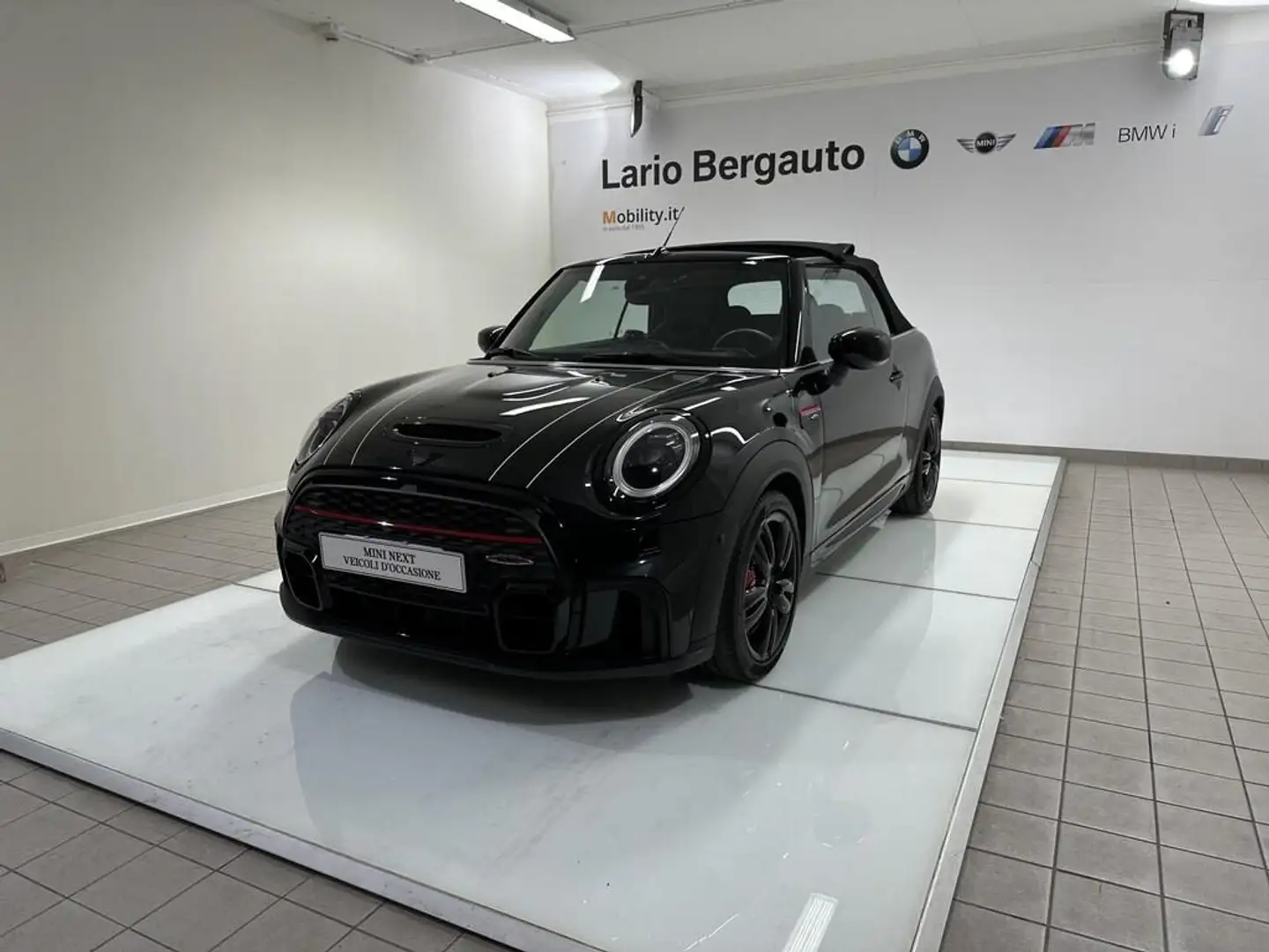 MINI Cabrio 2.0 JCW auto Siyah - 1