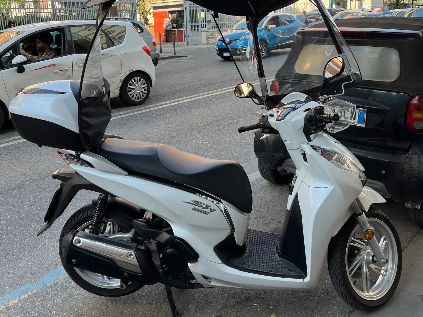 Honda SH 300 SH 300i Abs Bianco - 1