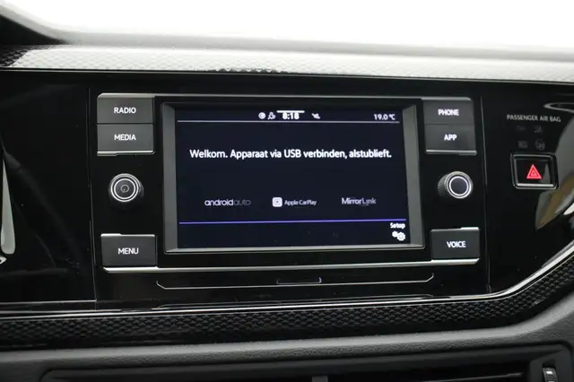 Volkswagen Taigo view 6