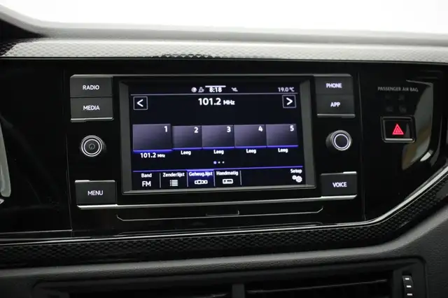 Volkswagen Taigo view 24