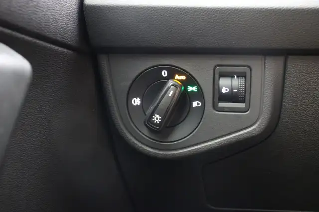 Volkswagen Taigo view 26