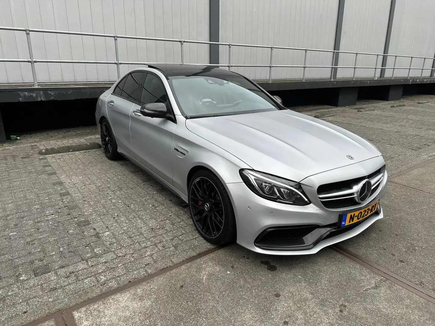 Mercedes-Benz C 63 AMG Edition 1 keramisch Dealer onderhouden Grigio - 1