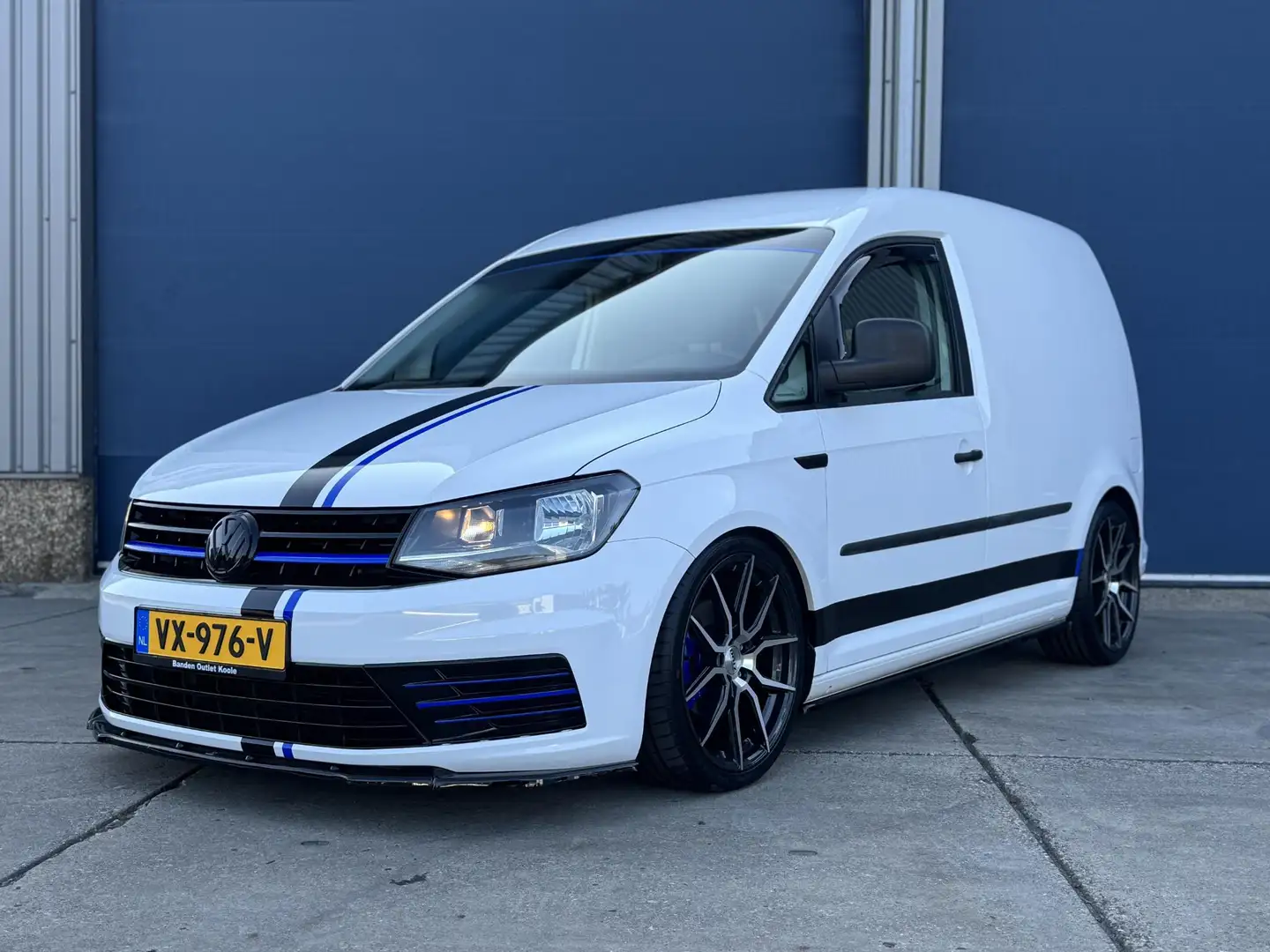 Volkswagen Caddy 2.0 TDI L1H1 BMT Trendline VERLAAGD / SPOILERS / N Wit - 1
