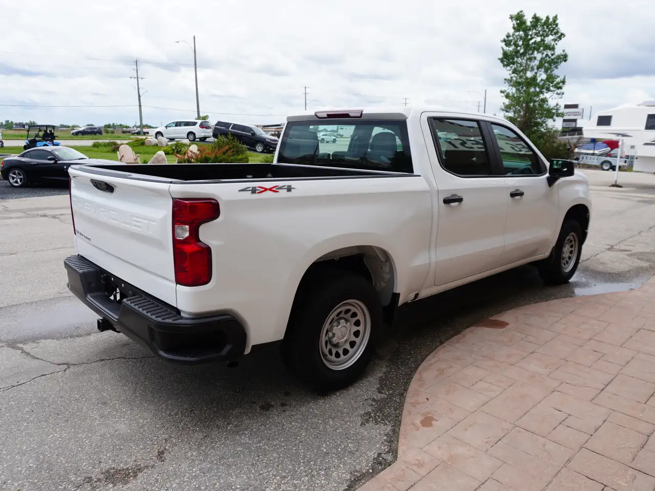 Chevrolet Silverado 1500 снимка Chevrolet Silverado 1500