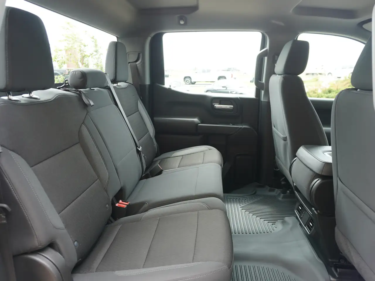 Chevrolet Silverado 1500 снимка Chevrolet Silverado 1500