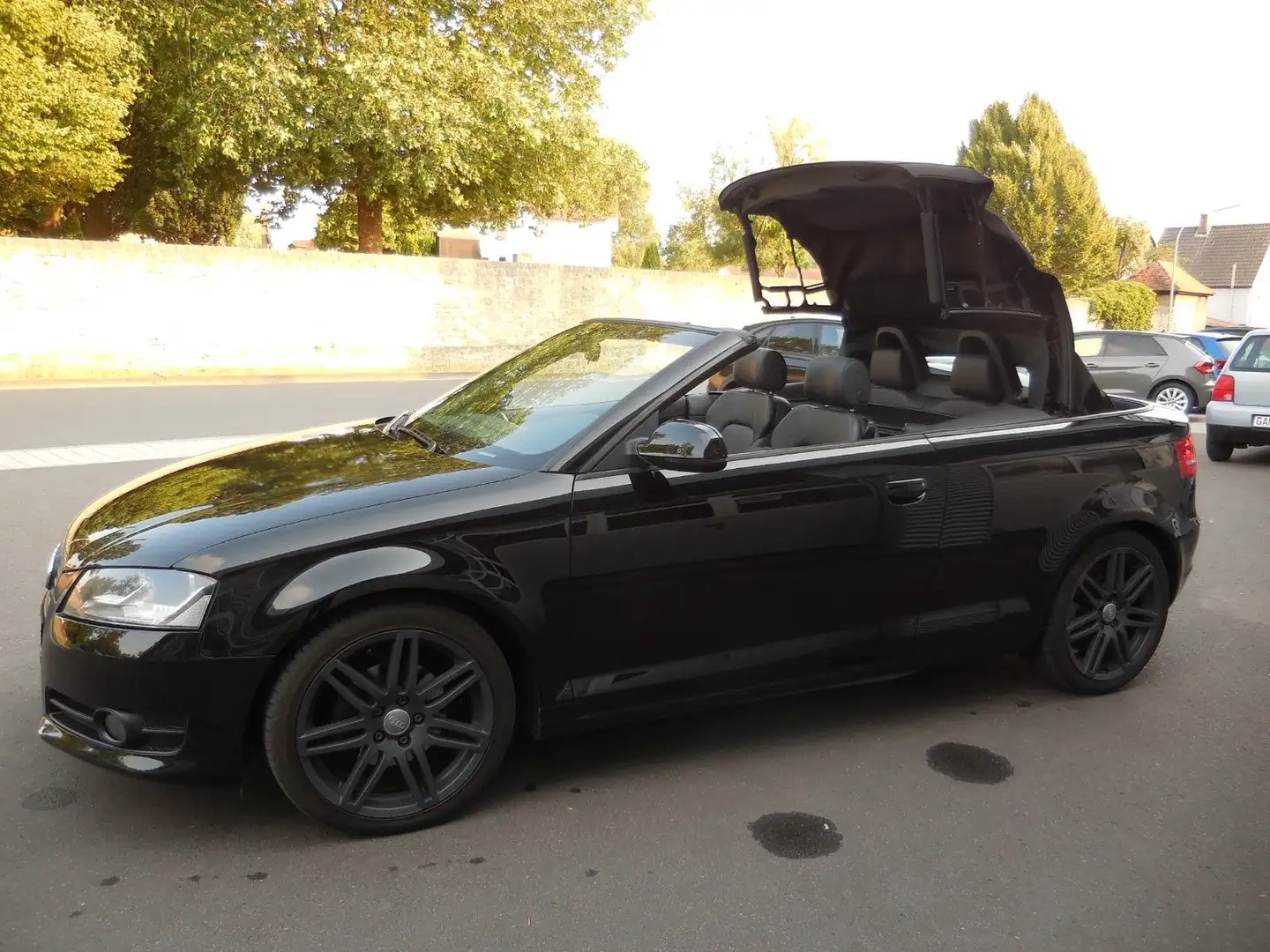 Audi A3 2.0 TDI S line/Sportpaket - Cabriolet Noir - 2