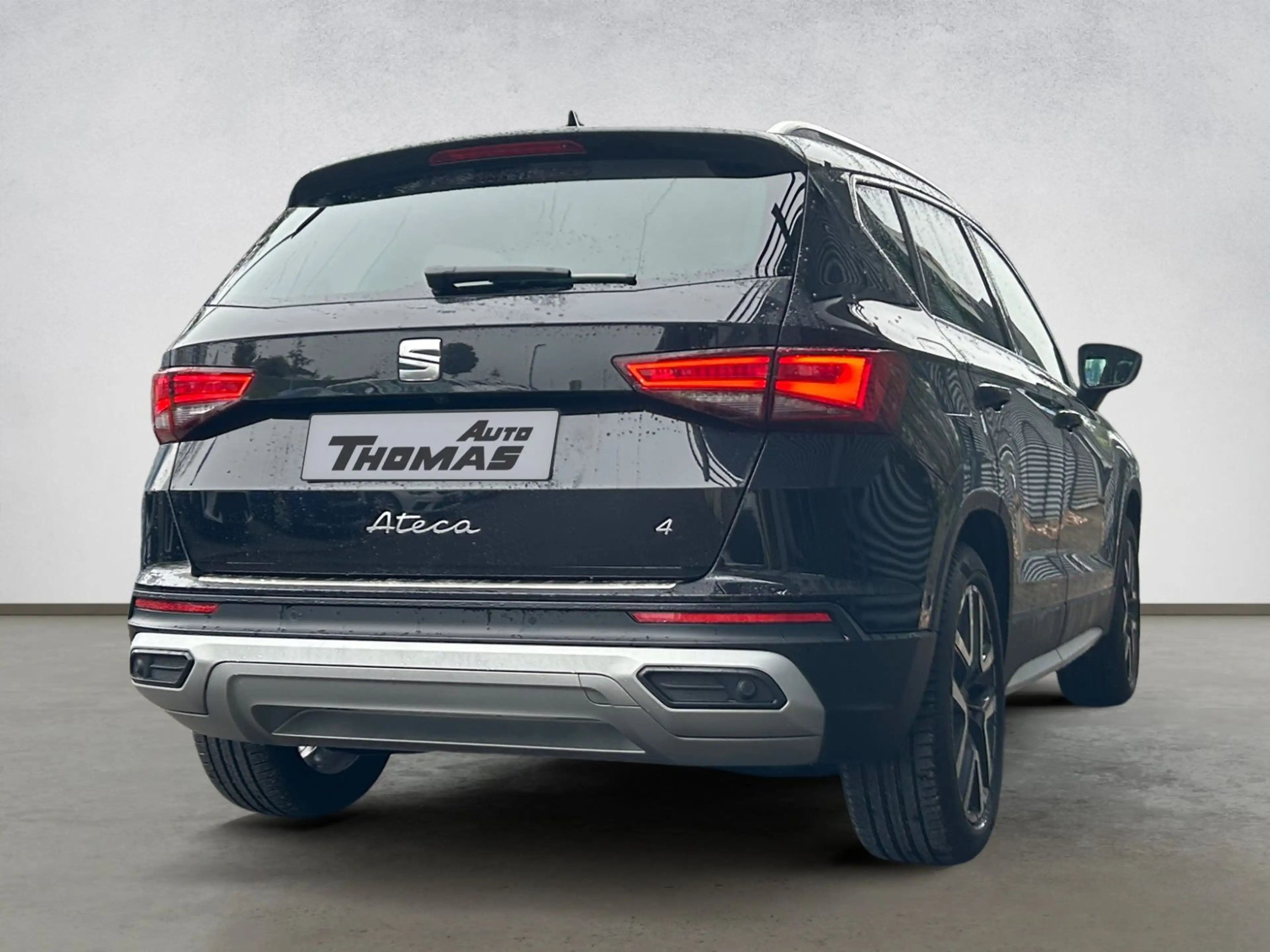 SEAT Ateca Xperience 2.0TSI 190PS DSG Schiebedach — photo 4
