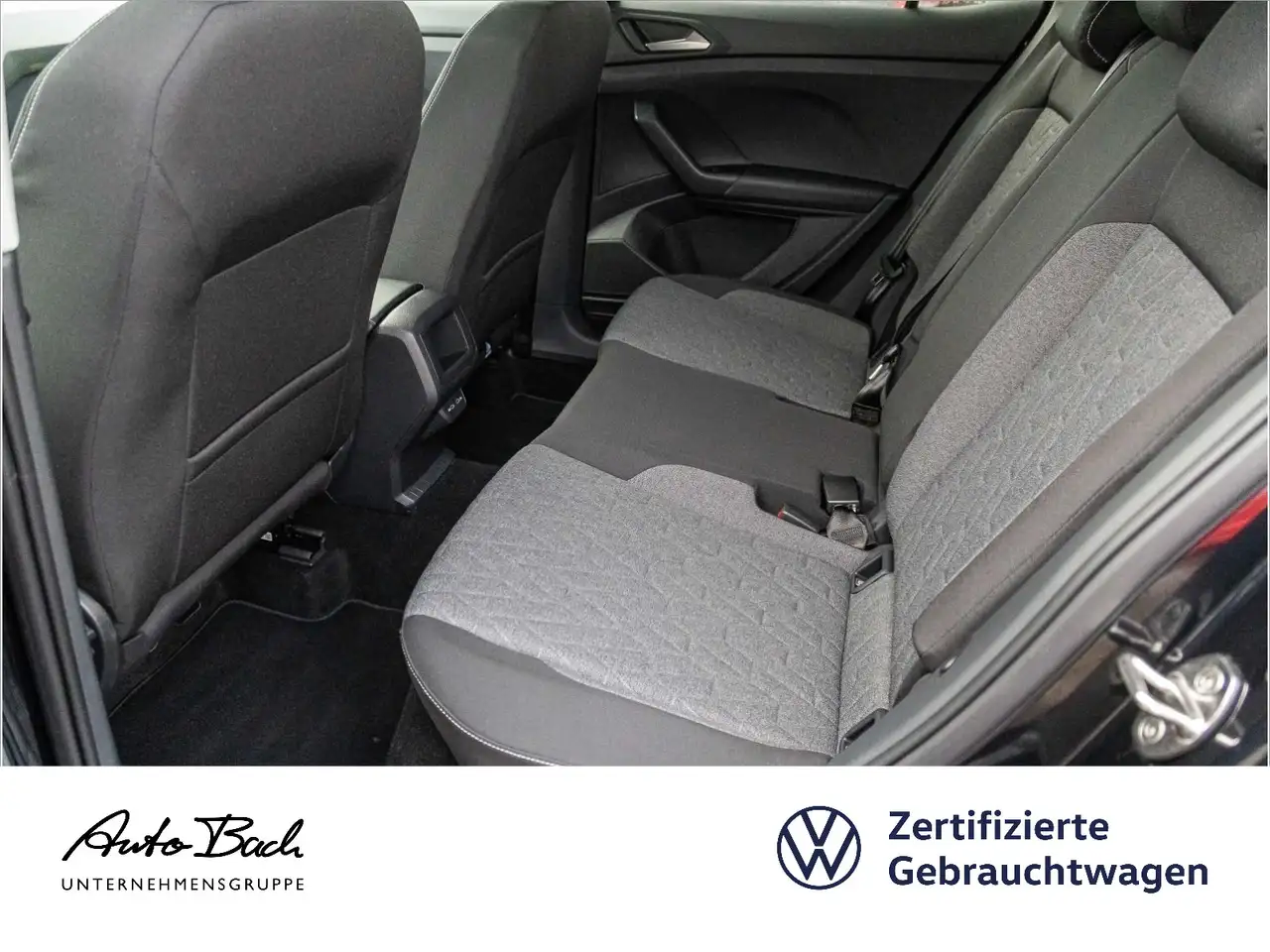 Volkswagen T-Cross 1.0 TSI "MOVE" Navi Sitzheizung EPH DAB 16