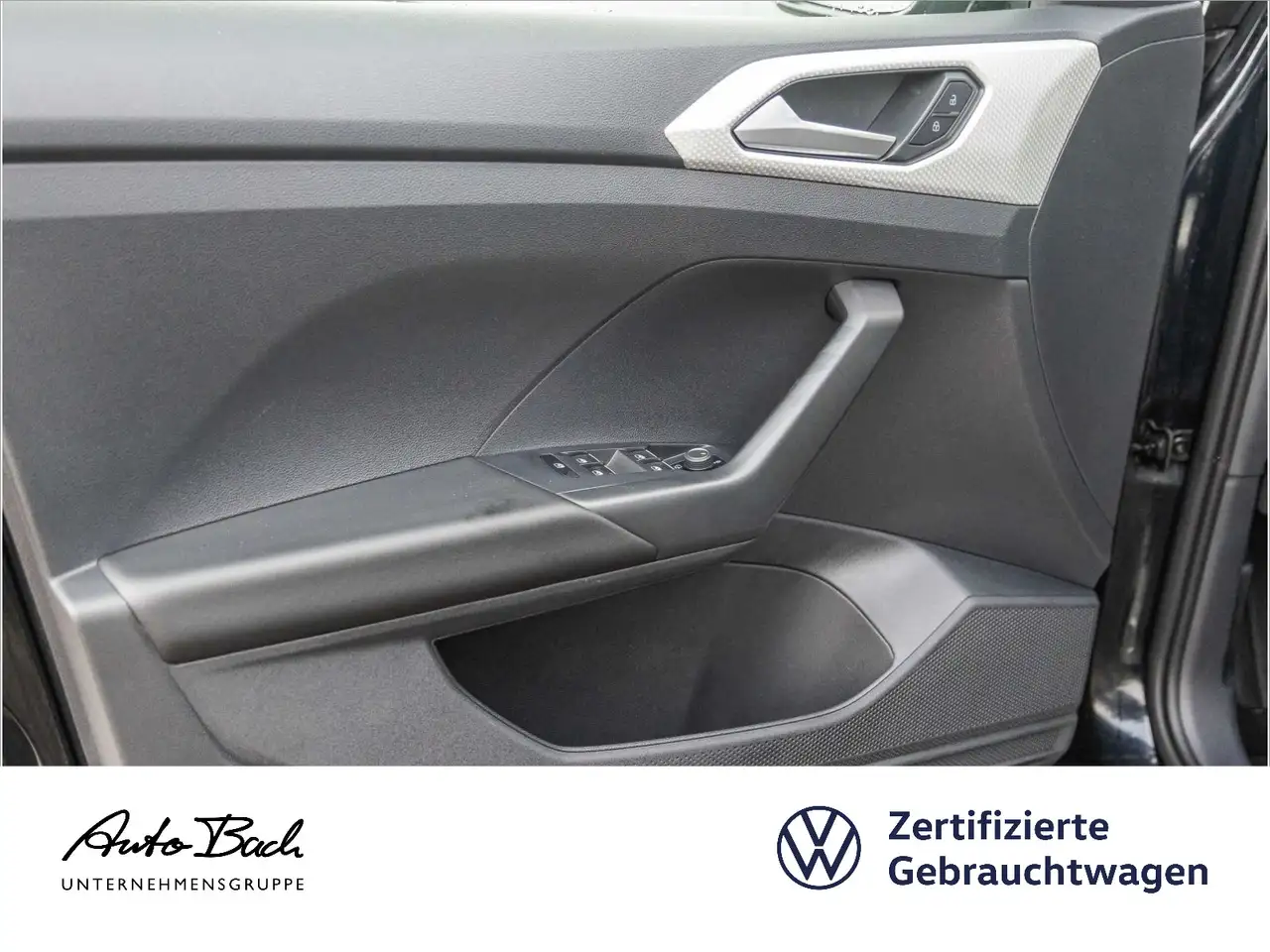 Volkswagen T-Cross 1.0 TSI "MOVE" Navi Sitzheizung EPH DAB 9