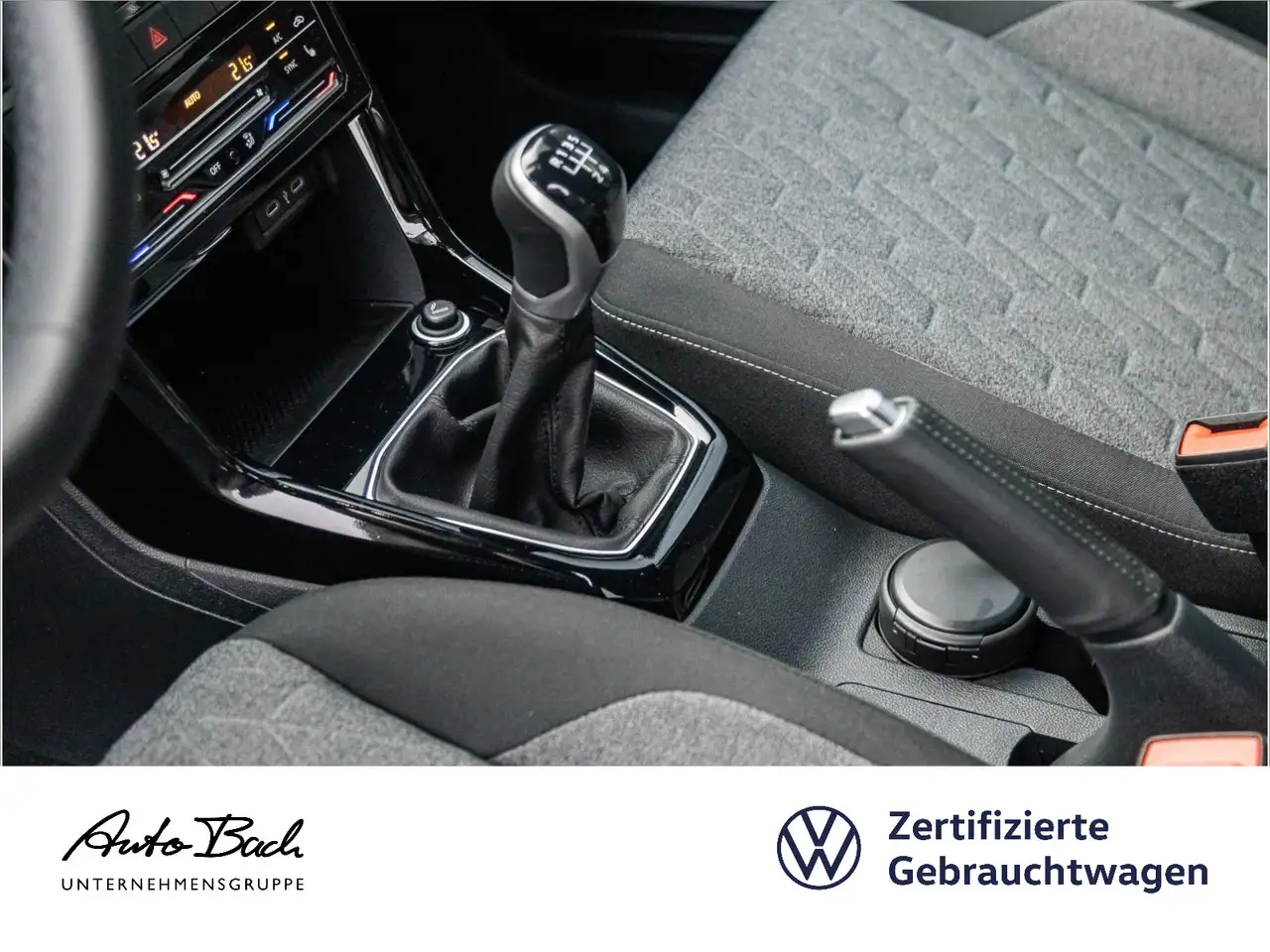 Volkswagen T-Cross 1.0 TSI "MOVE" Navi Sitzheizung EPH DAB 13