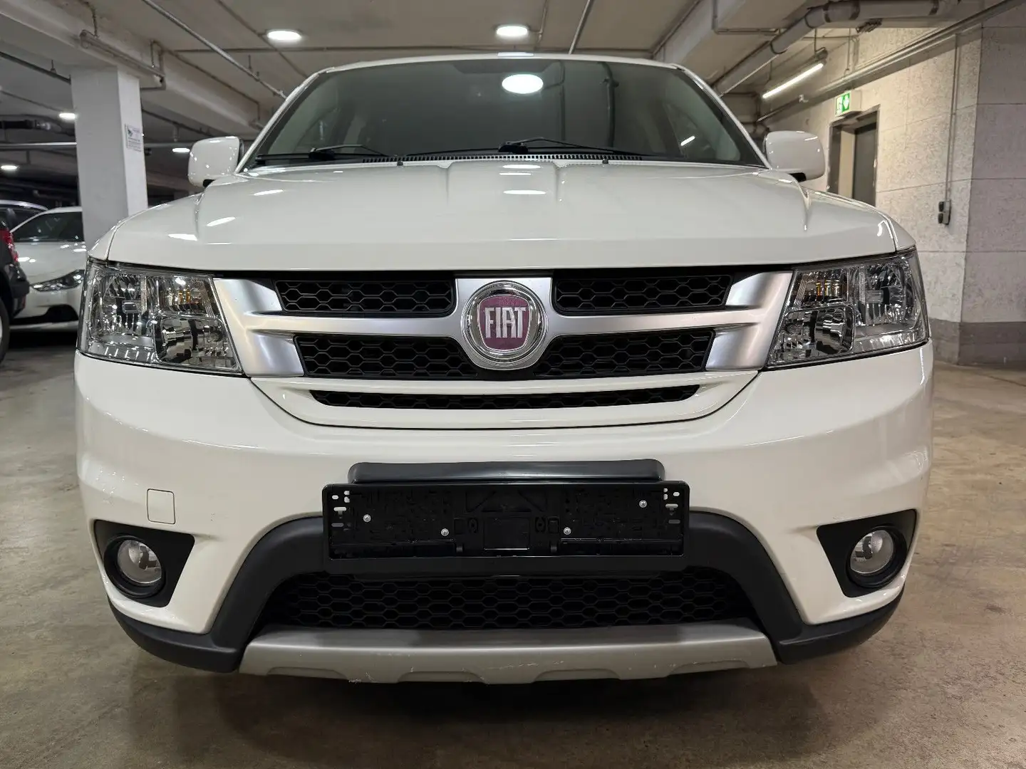 Fiat Freemont Urban AWD 7-Sitzer~Klima~Automatik Weiß - 2