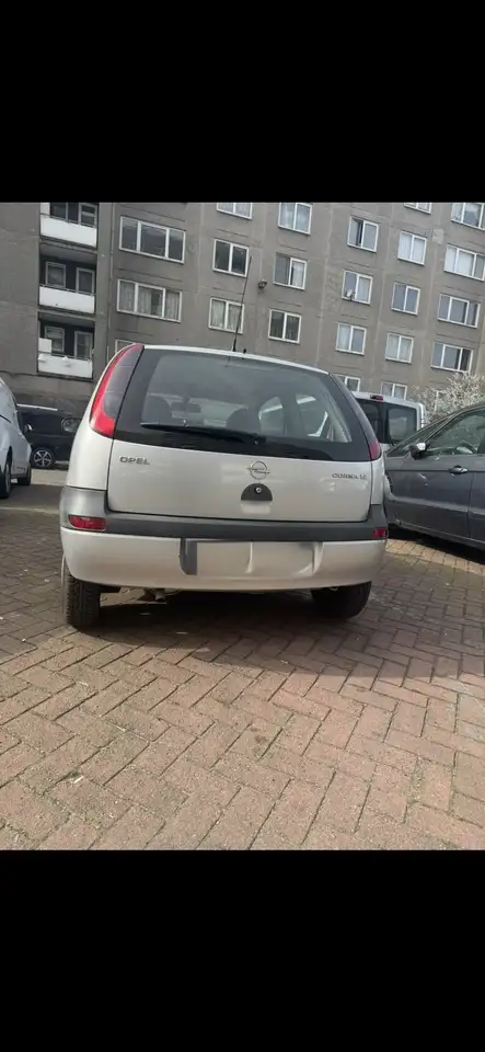 Opel Corsa 1.2 16V Comfort, foto 2