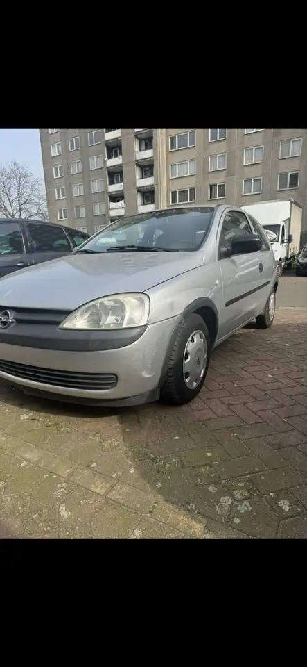 Opel Corsa 1.2 16V Comfort, foto 1