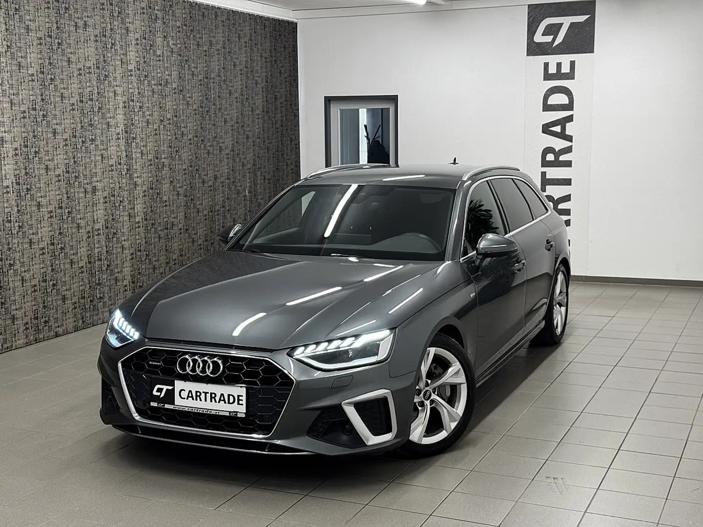 Audi A4 Avant 40 TFSI quattro 2xS-line S-tronic /MATRIX... Grau - 2
