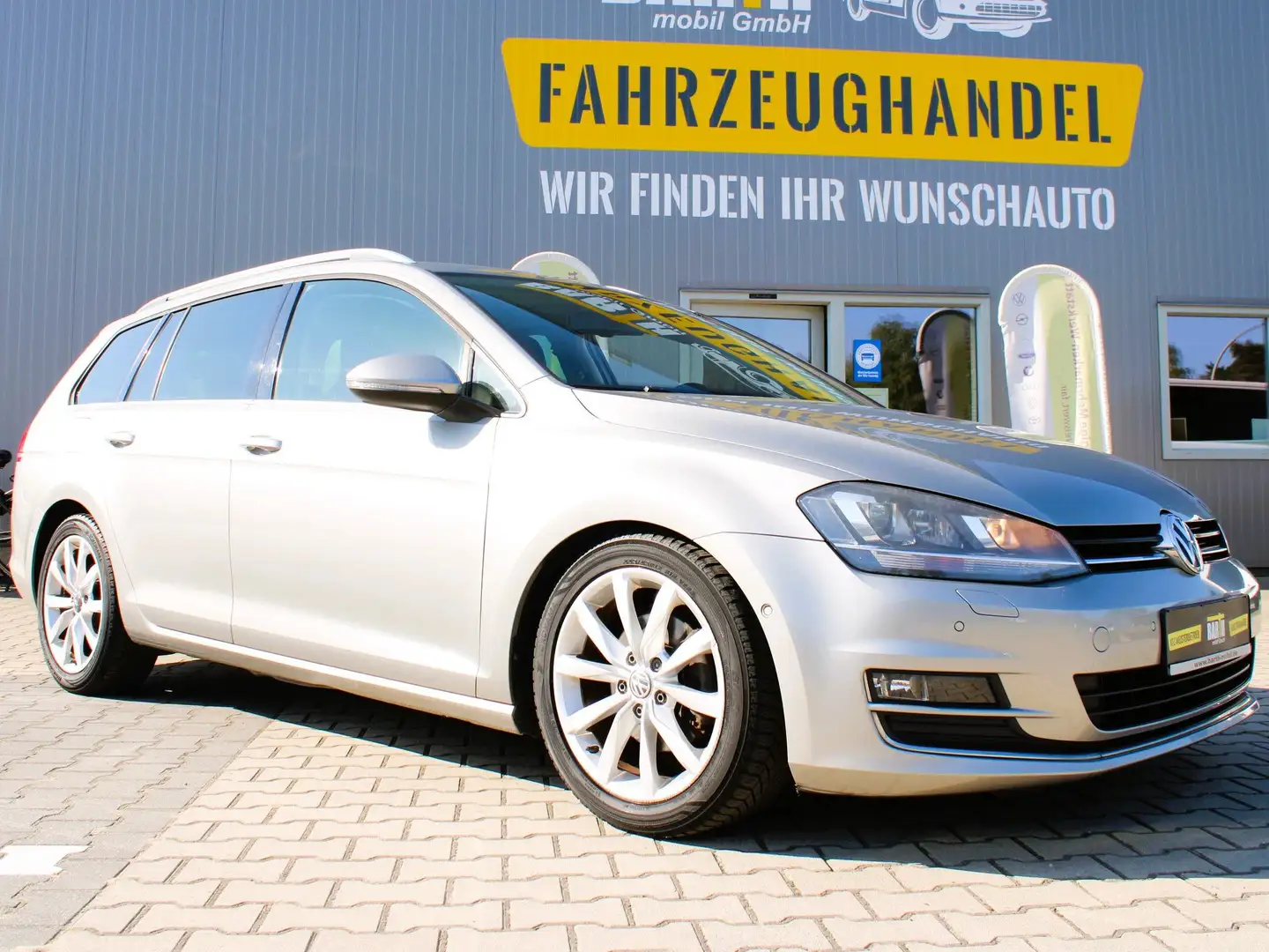 Volkswagen Golf Variant Highline BMT*PDC*KLIMA*TEMPOMAT*NAVI* Silber - 1