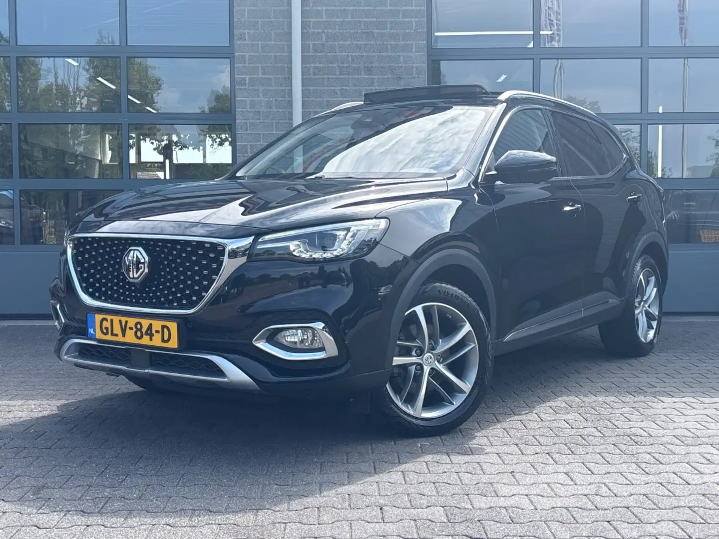 MG EHS 1.5 TGDI Luxury Zwart - 1