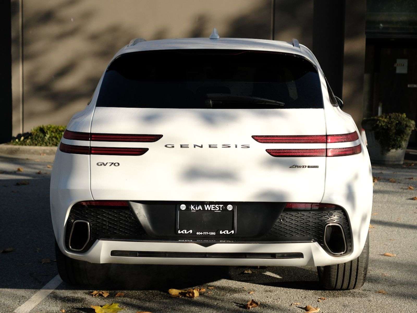2025 Genesis GV70