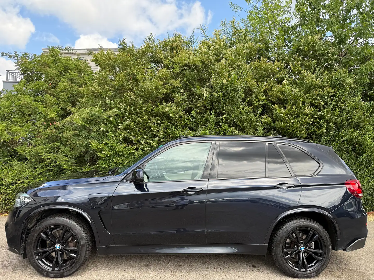 BMW X5 PHEV 2.0A xDrive40e+NAVI+CAMERA+CARBON+TOIT OUVR Bleu - 2
