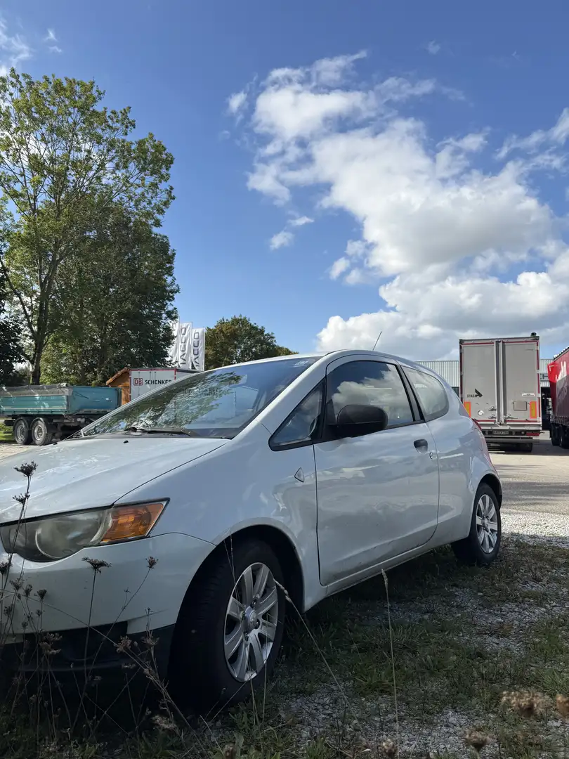 Mitsubishi Colt 1.1 - 1