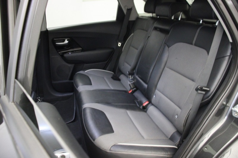 Kia e-Niro DynamicPlusLine 64 kWh 3 Fase - Carplay, Camera, S — photo 14