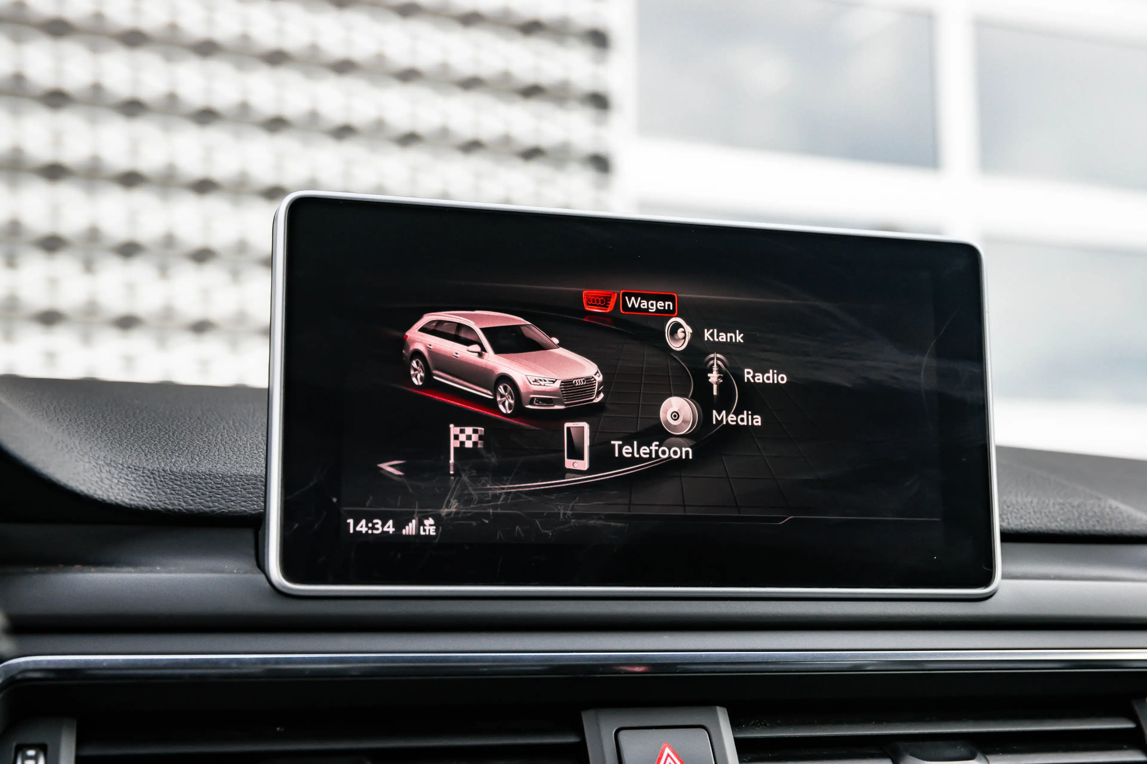 Audi A4 Avant 2.0 TFSI MHEV Sport S line black edition | T — photo 26