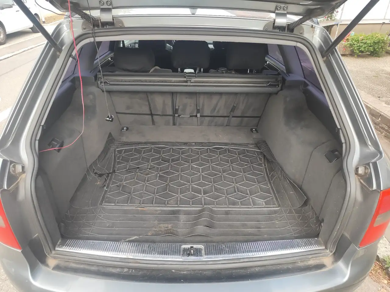 Audi A6 Avant 2.4, foto 7