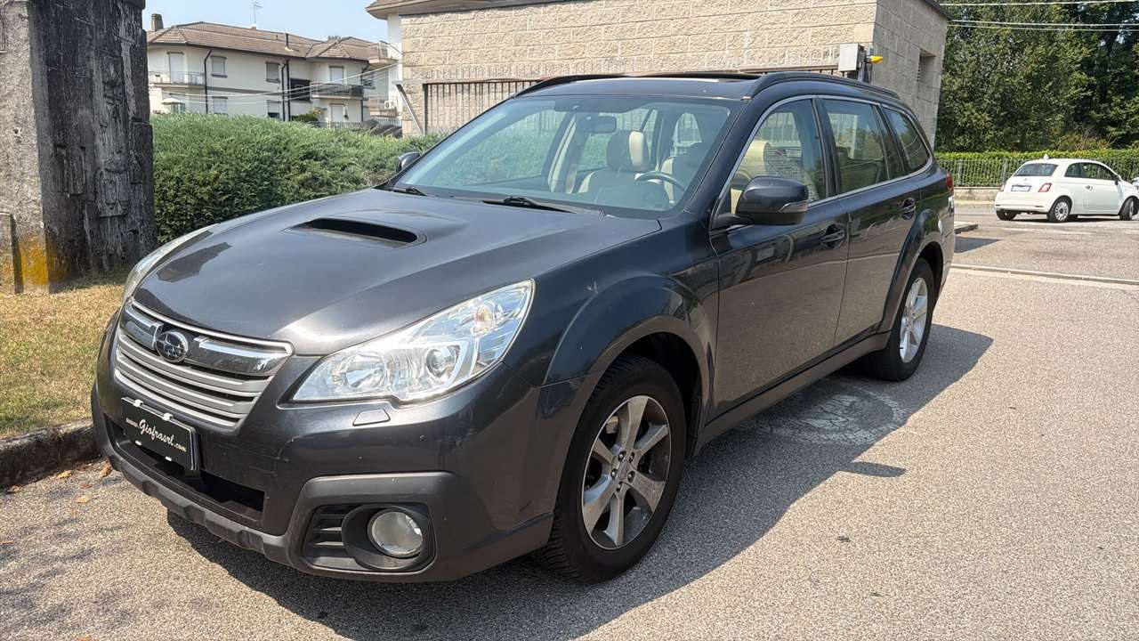 Subaru OUTBACK 2.0d Exclusive lineartronic