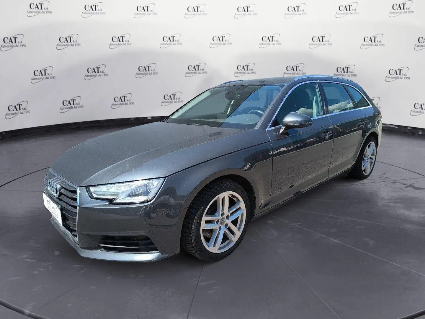 Audi A4 Avant 2.0 TDI S tronic Grigio - 1