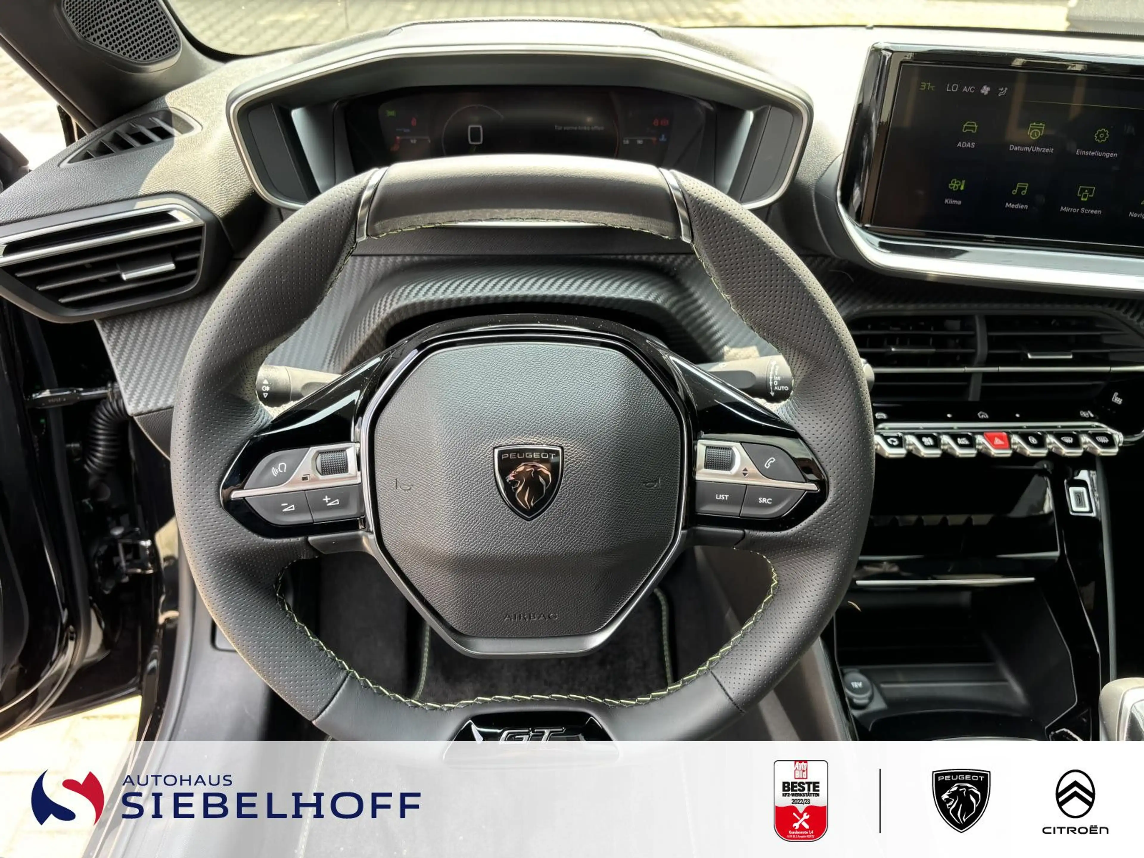 Peugeot 208 GT PureTech 100 — photo 15