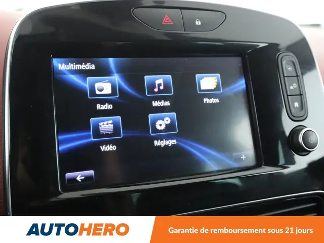 Renault Clio view 22