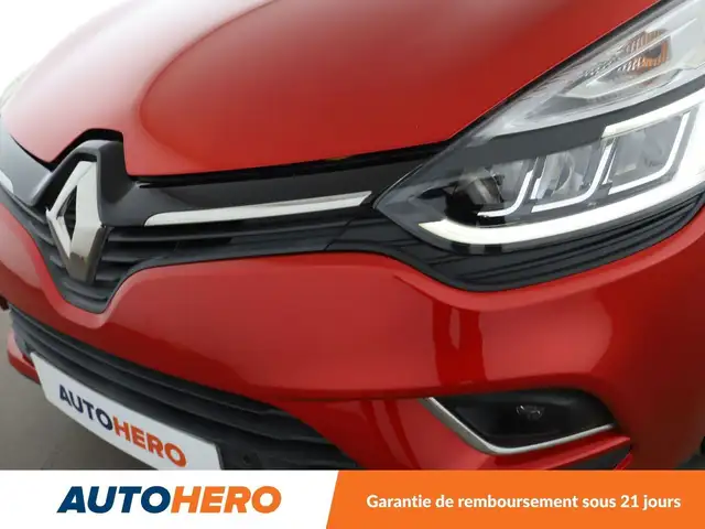 Renault Clio view 30